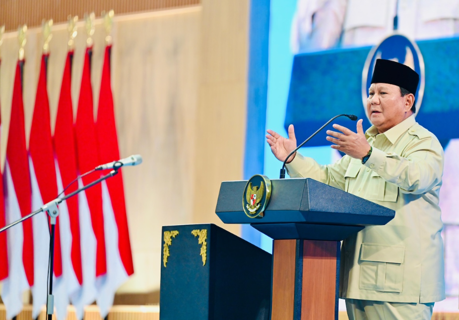 Presiden Prabowo Minta Beasiswa Diperluas, Mahasiswa Indonesia Tembus 9,9 Juta